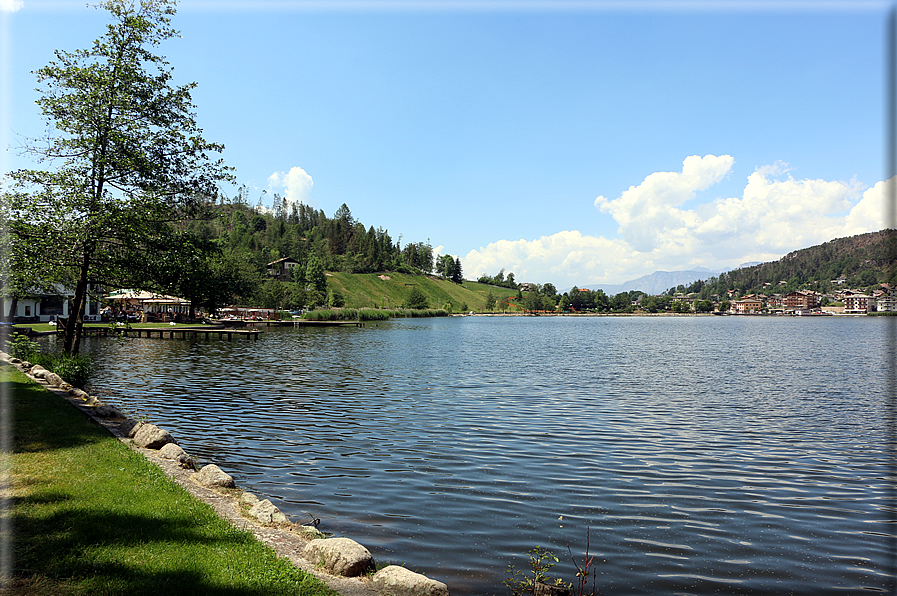 foto Lago della Serraia